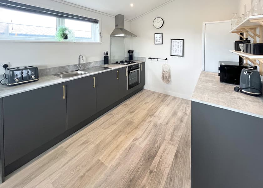 Hazel Lodge - Rookery Manor Lodges, Edingworth