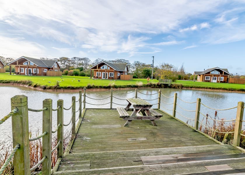 Swallow Lodge - Hornsea Lakeside Lodges, Hornsea