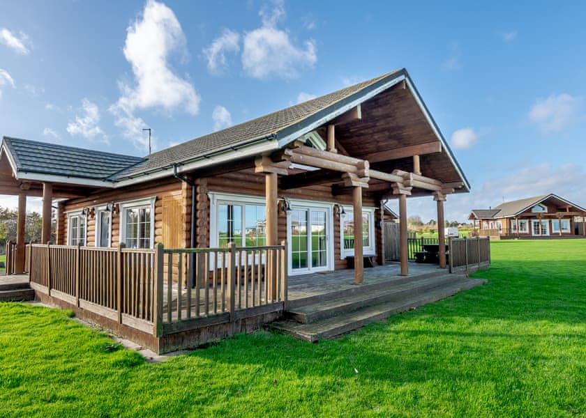 Dovetail Lodge - Hornsea Lakeside Lodges, Hornsea