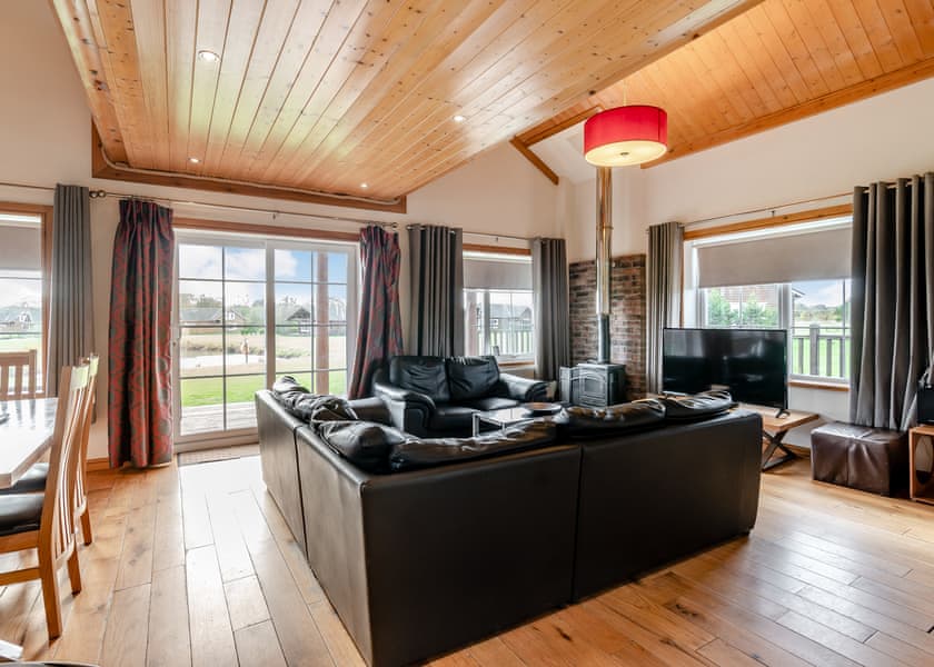 Sandpiper Lodge - Hornsea Lakeside Lodges, Hornsea