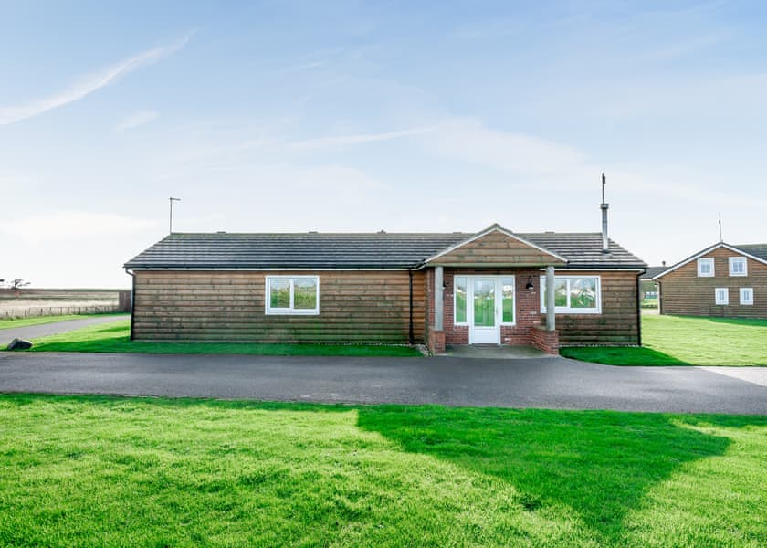 Kingfisher Lodge - Hornsea Lakeside Lodges, Hornsea