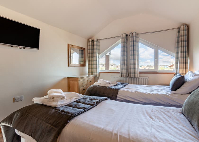 Oystercatcher Lodge - Hornsea Lakeside Lodges, Hornsea