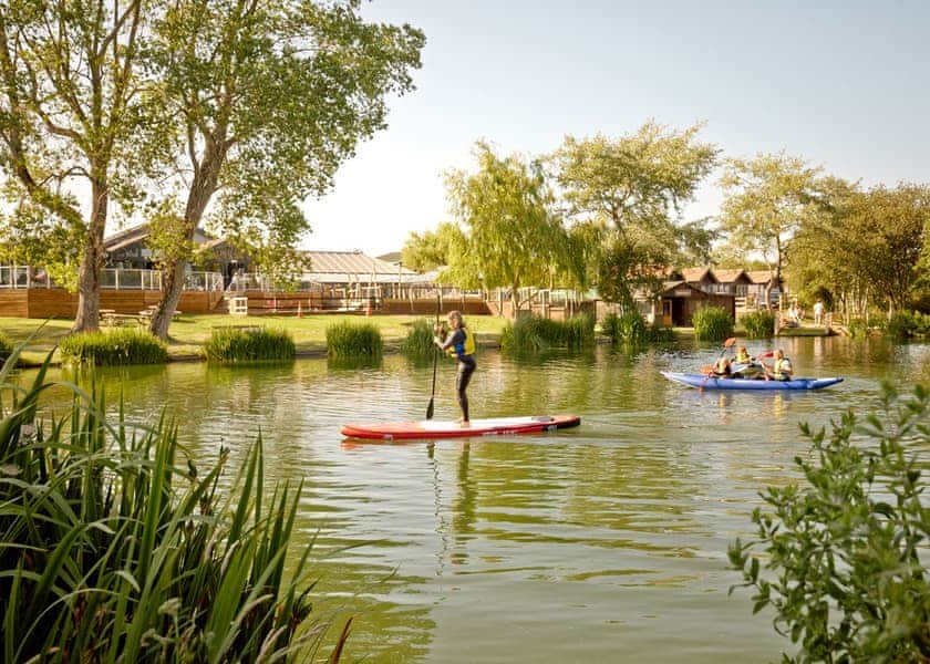 The Lakes Rookley, Rookley Village