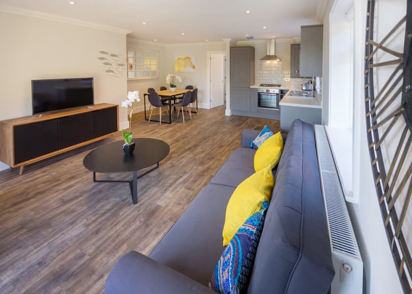 Typical Premium Cottage VIP 3 | Exclusive Island Cottage 6 Bth 3 Bed Hot Tub MS - The Lakes Rookley, Rookley Village