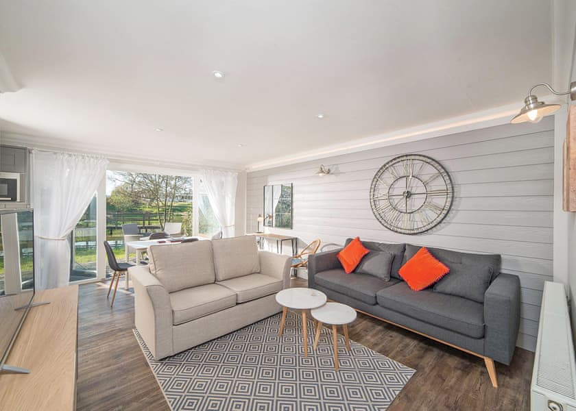 Typical Premium Cottage 2 VIP | The Lakes Rookley