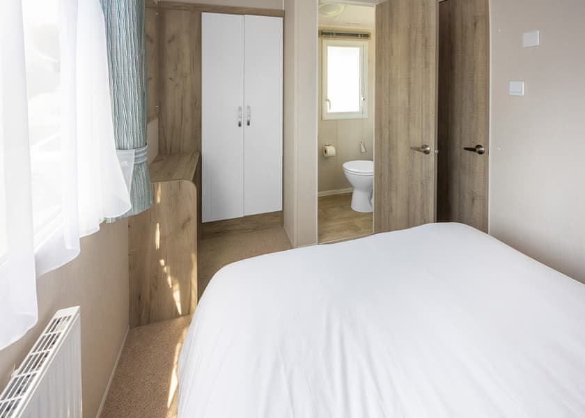 Typical Superior Caravan 3 (Pet) | 6 Berth Superior Caravan 3 Bed A (Pet) - The Lakes Rookley, Rookley Village