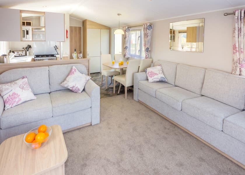 Typical Premium Caravan 2 | 4 Berth Luxury Caravan A - The Lakes Rookley, Rookley Village