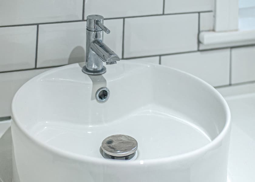 Indulgent Island Cottage 4 Berth (Pet) - The Lakes Rookley, Rookley Village