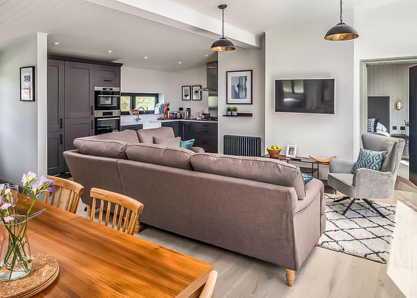 6 berth barn with hot tub Pet - Retallack Resort, St Columb Major