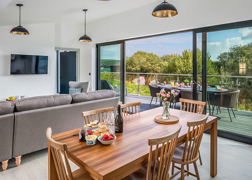 8 berth barn with hot tub Pet - Retallack Resort and Spa, St Columb Major
