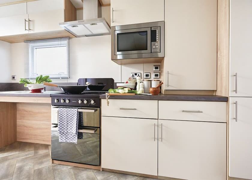 2 Bed Bronze Caravan WF - Ruda, Croyde Bay