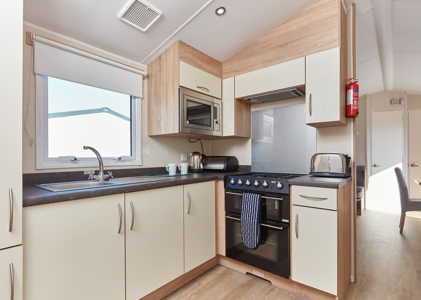 4 Bed Silver Plus Caravan - Ruda, Croyde Bay