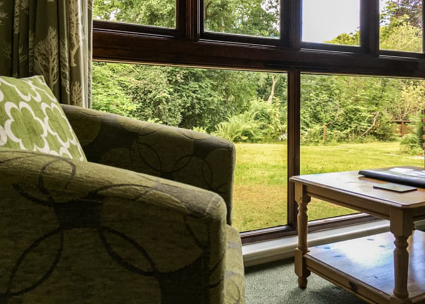 Maple Bungalow - Ruthern Valley Holidays, Ruthernbridge, Nr Bodmin
