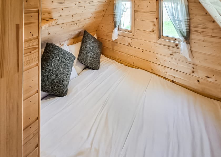 Scandinavian Fairy Pods - Ryan Bay Holiday Park, Innermessan, Dumfries and Galloway