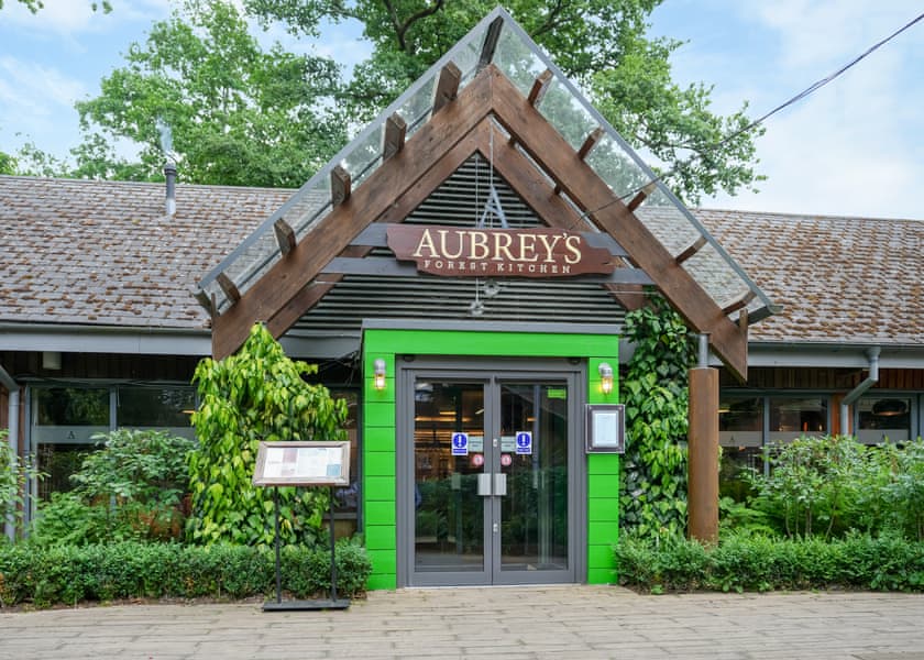 Aubrey’s Forest Kitchen Bar and Restaurant | Sandy Balls Holiday Village, Godshill, Fordingbridge