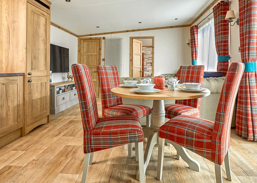 Exclusive Heartwood 7 - Sandy Balls Holiday Village, Godshill, Fordingbridge