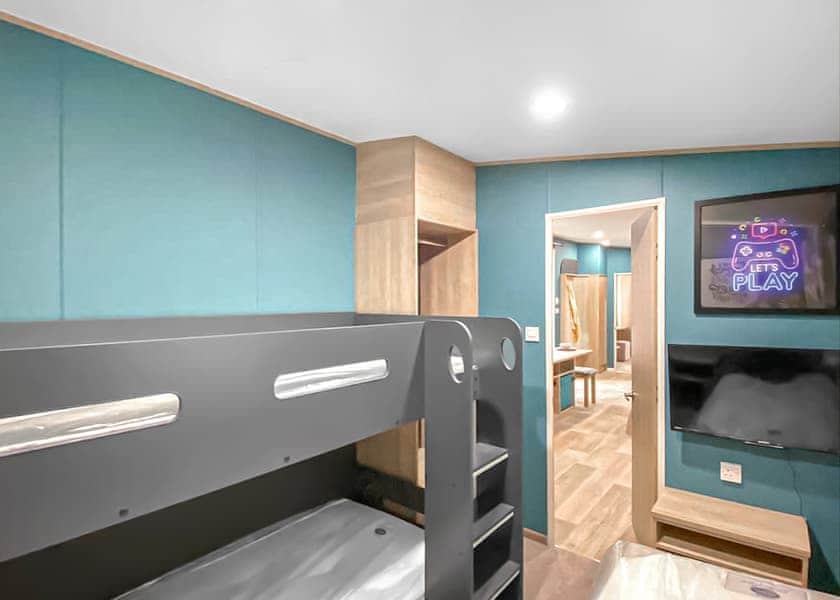 Exclusive Burst of Blue 7 Berth - Sandy Balls Holiday Village, Godshill, Fordingbridge