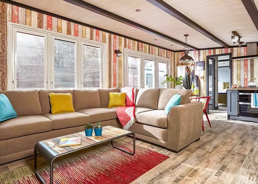 TriBeCa 6 Pet - Sandy Balls Holiday Village, Godshill, Fordingbridge