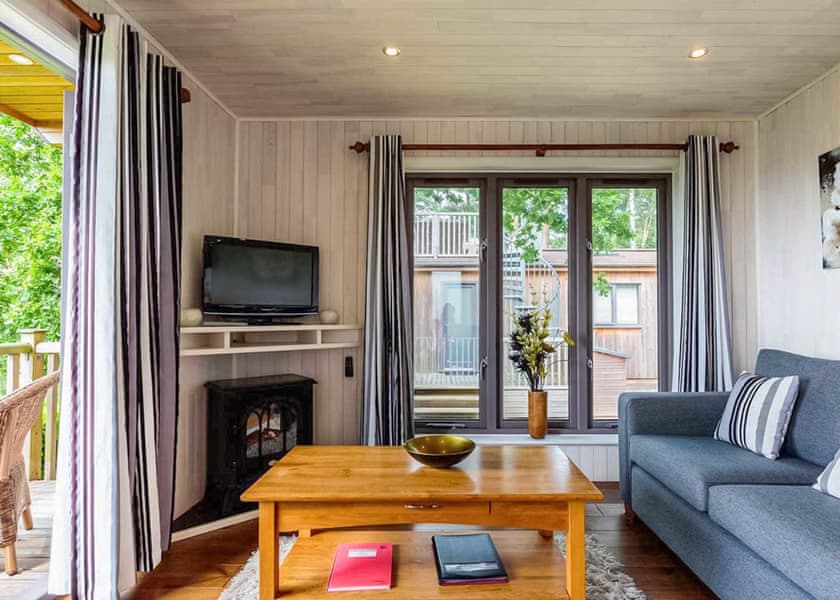 Vista Lodge 4-6 - Sandy Balls Holiday Village, Godshill, Fordingbridge