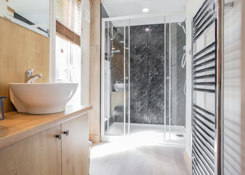 Zen 7 (5+2) - Sandy Balls Holiday Village, Godshill, Fordingbridge