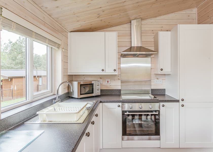 Tissington Classic Vogue 2 (Pet) - Sandybrook Lodges, Ashbourne