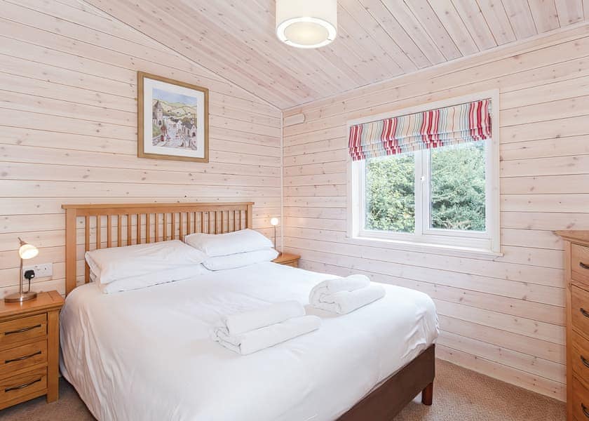 Tissington Classic Vogue 4 (Pet) - Sandybrook Lodges, Ashbourne