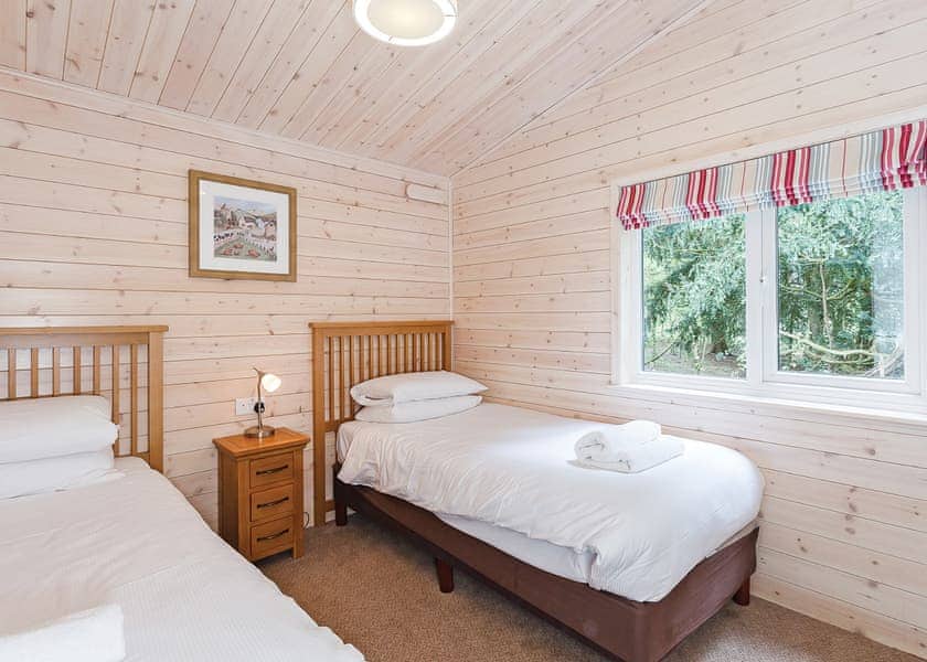 Tissington Classic Vogue 4 (Pet) - Sandybrook Lodges, Ashbourne