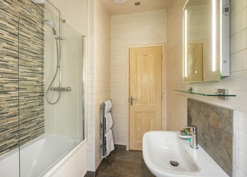 Kedleston Elite Vogue 4 - Sandybrook Lodges, Ashbourne