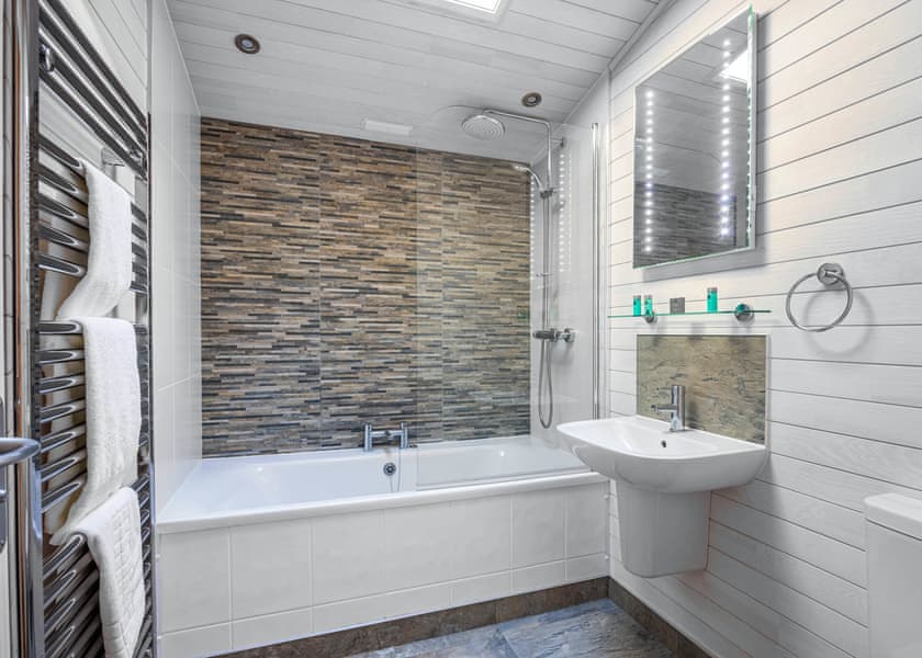 Kedleston Elite Vogue 3 Spa Pet - Sandybrook Lodges, Ashbourne