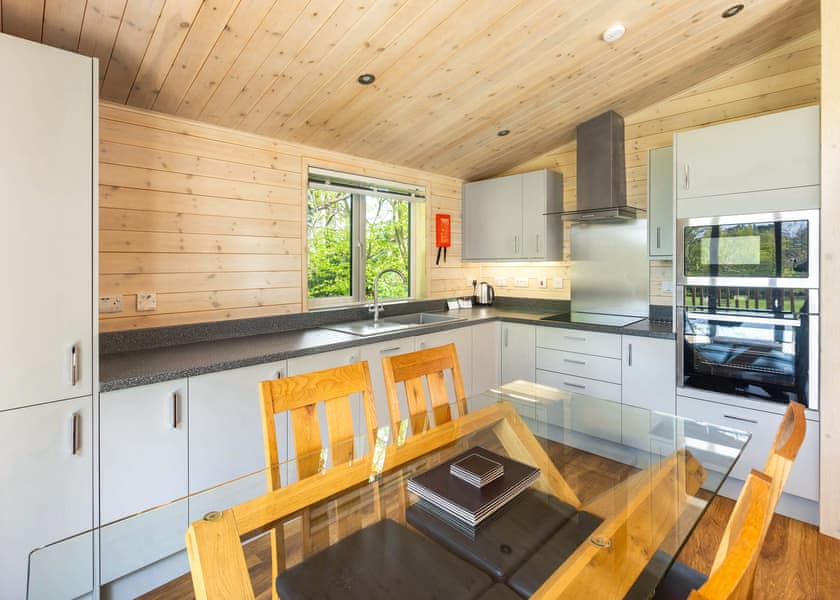 Kedleston Elite Vogue 3 Spa - Sandybrook Lodges, Ashbourne