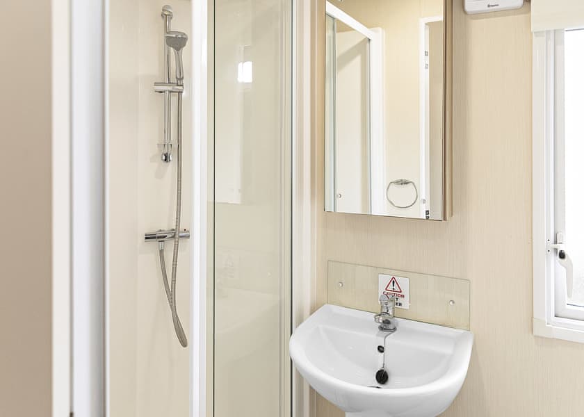 Gold  3 Caravan - Sand le Mere Holiday Village, Tunstall, Nr Withernsea