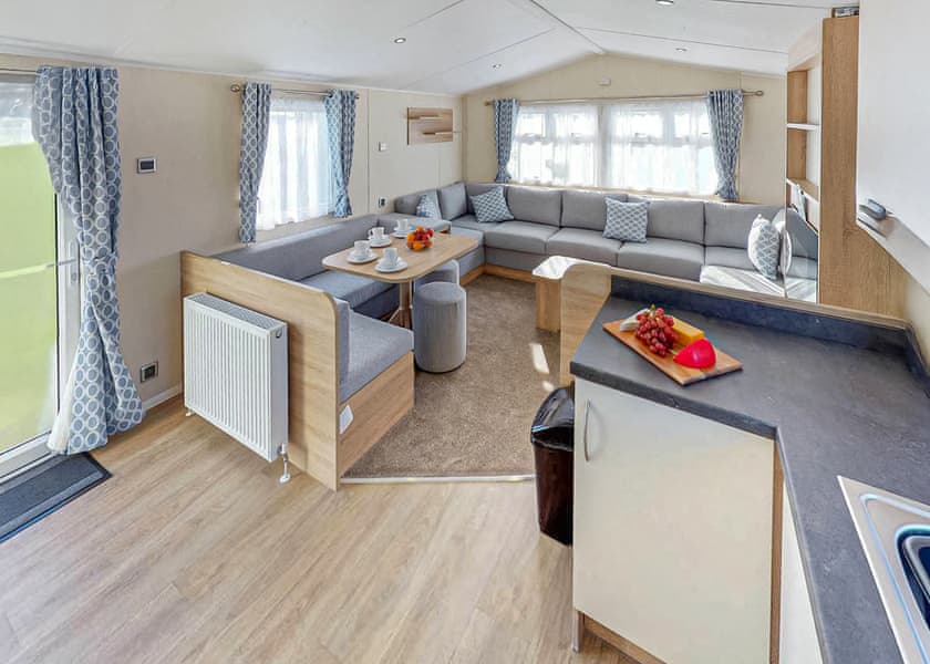 Gold 3 Caravan with Decking sleeps 6 - Sand le Mere Holiday Village, Tunstall, Nr Withernsea