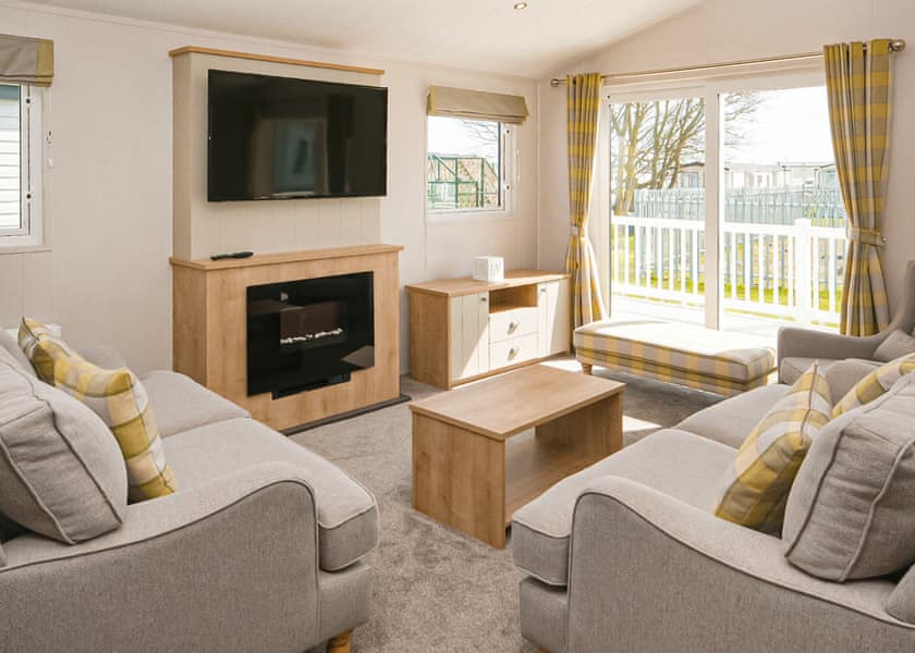 Platinum 2 Lodge - Sand le Mere Holiday Village, Tunstall, Nr Withernsea