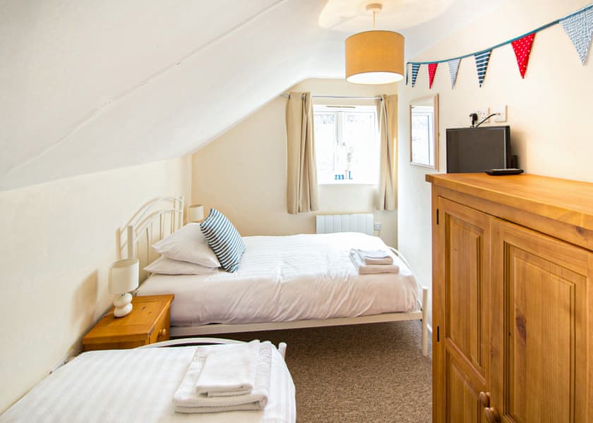 Salterns 4 - Salterns Village, Seaview