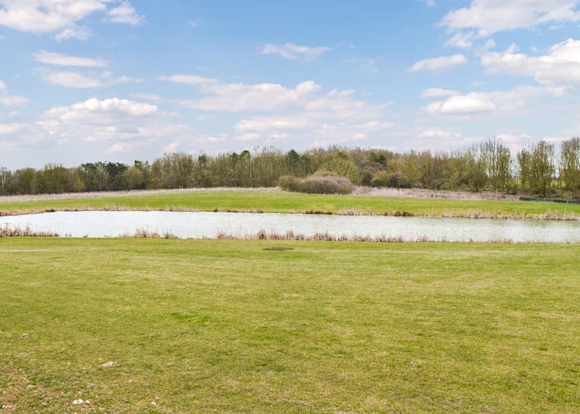 Oak Accessible Lodge - Saxon Mound, Elsworth, near Cambridge
