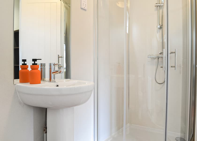 Elm Lodge - Saxon Mound, Elsworth, near Cambridge