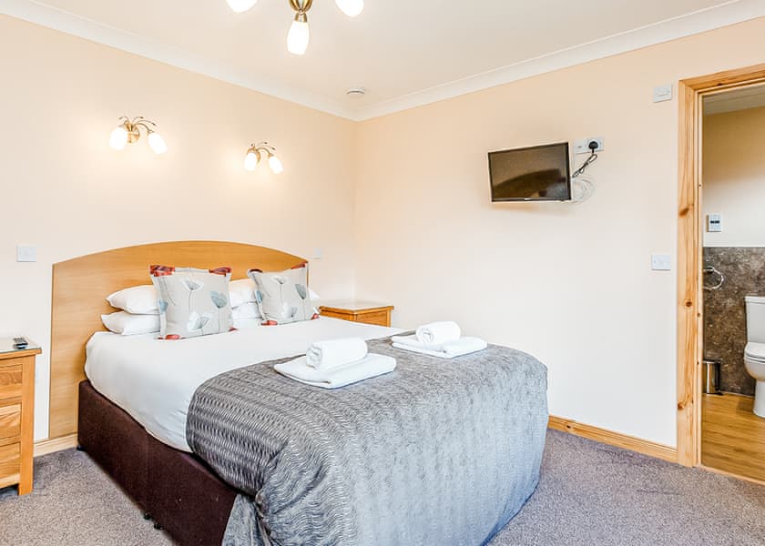 Montgomerie Executive Lodge - St Andrews Forest Lodges, Kincaple, St Andrews