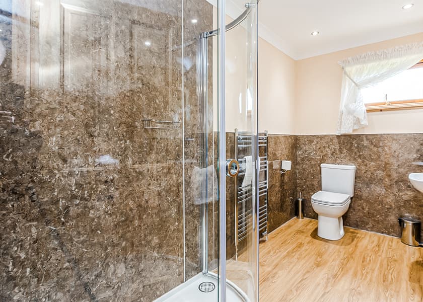 Montgomerie Executive Lodge - St Andrews Forest Lodges, Kincaple, St Andrews