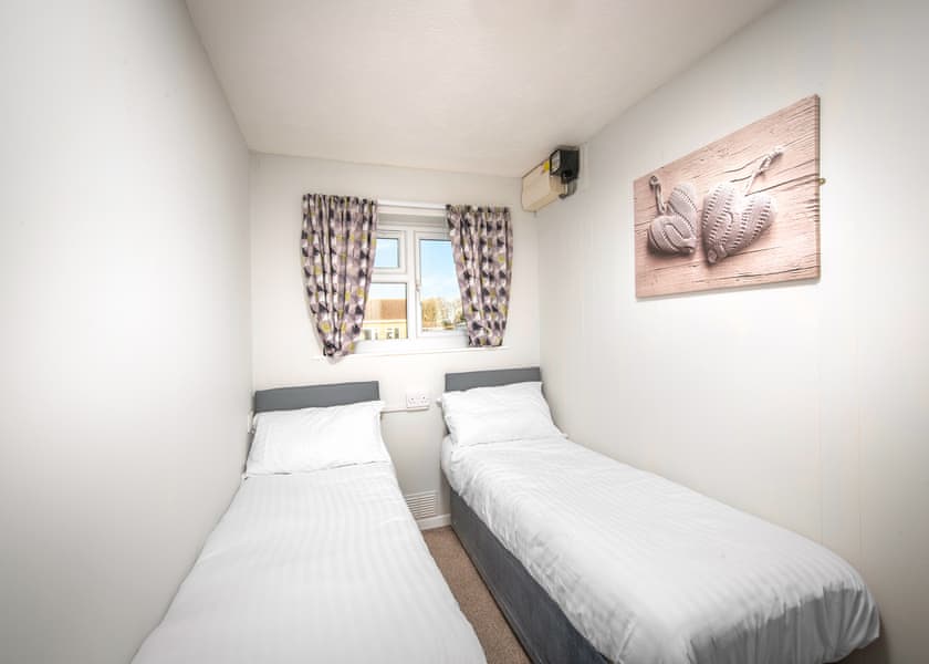 2 Bed Silver Chalet (Pet) - Sandy Glade Holiday Park, Burnham-on-Sea