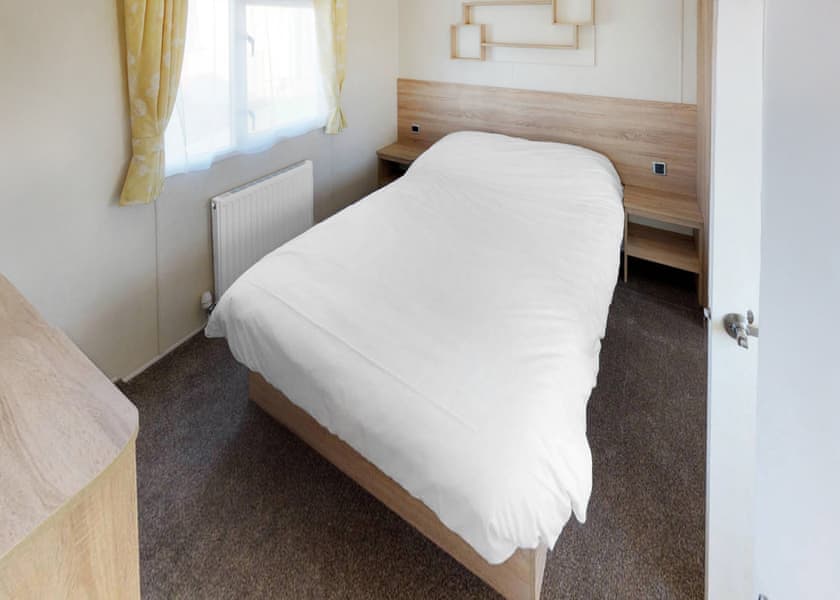 Gold  3 Caravan with Decking - Par Sands, Par