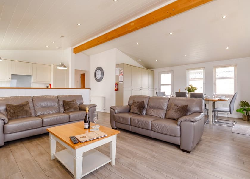 Darcy’s VIP - Scarborough Lodge Retreat, Scarborough