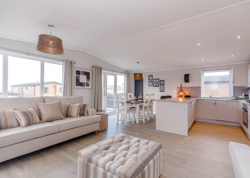 Heathcliff VIP - Scarborough Lodge Retreat, Scarborough