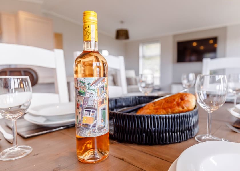 Heathcliff VIP - Scarborough Lodge Retreat, Scarborough