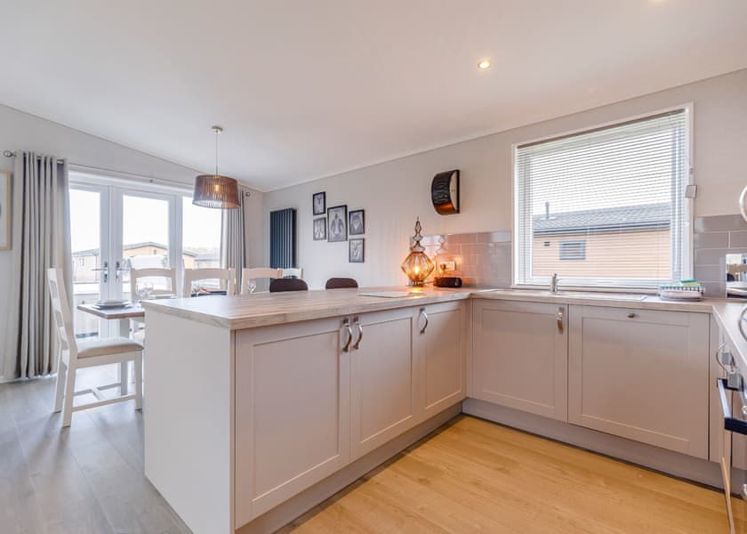 Heathcliff VIP - Scarborough Lodge Retreat, Scarborough