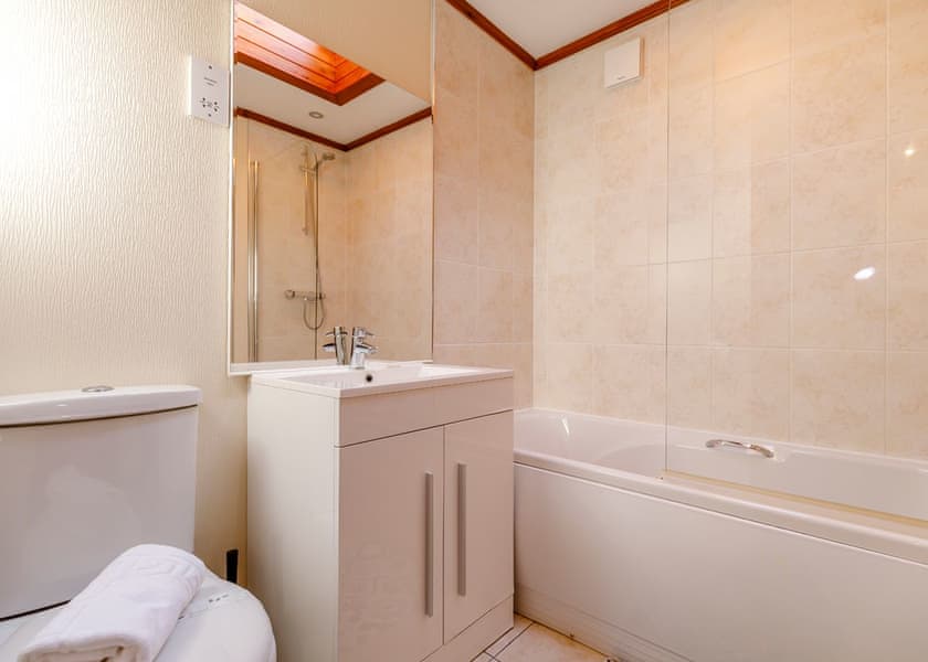 Kingsley VIP - Scarborough Lodge Retreat, Scarborough