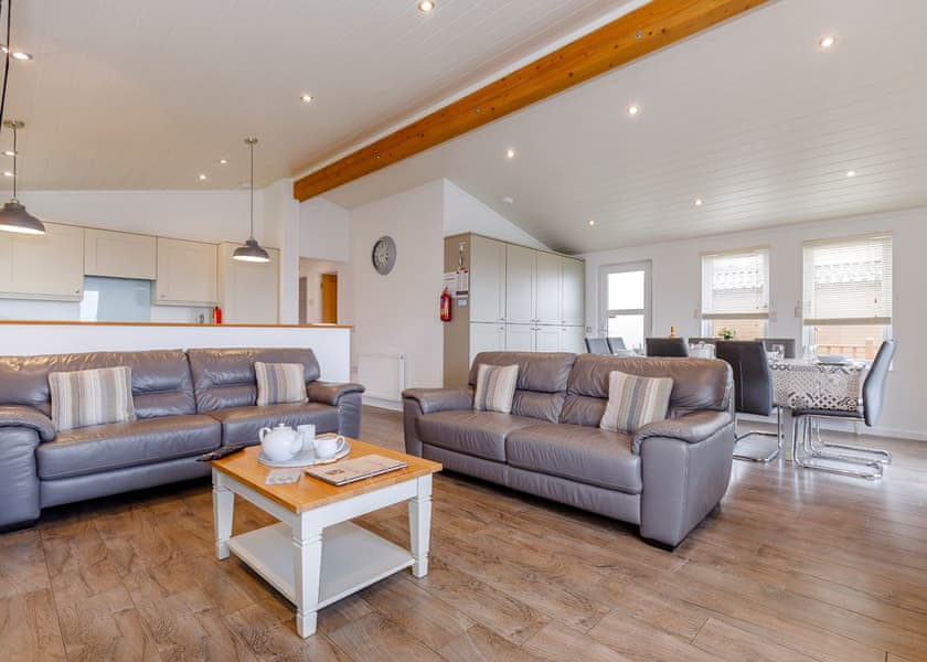 Branwell VIP - Scarborough Lodge Retreat, Scarborough