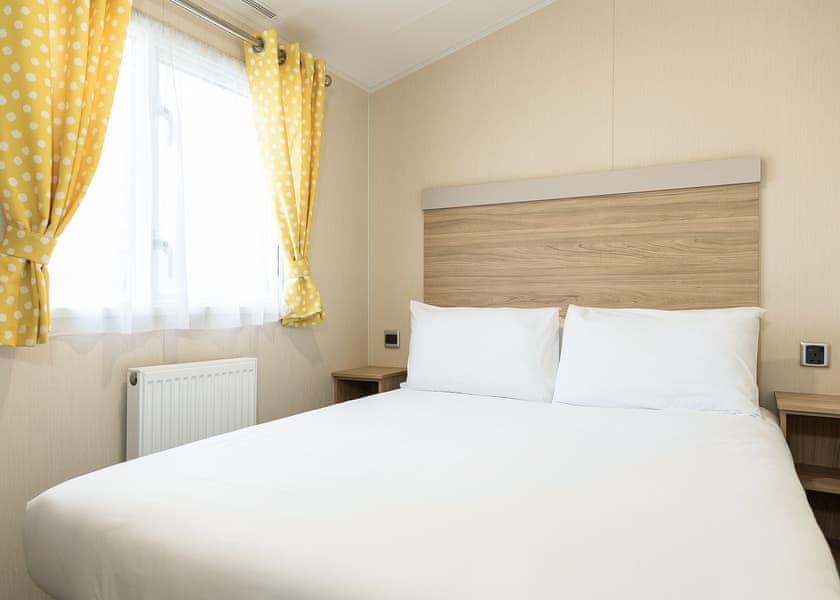 Gold 3 Caravan (Pet Friendly) - Seawick Holiday Park, St Osyth, Clacton-on-Sea