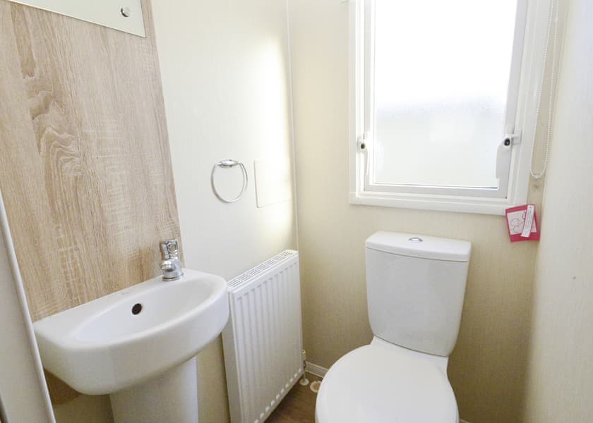 Gold  4 Caravan - Seawick Holiday Park, St Osyth, Clacton-on-Sea