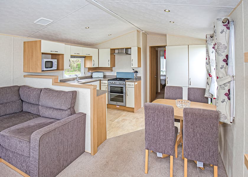 Superior Caravan (Sleeps 6)