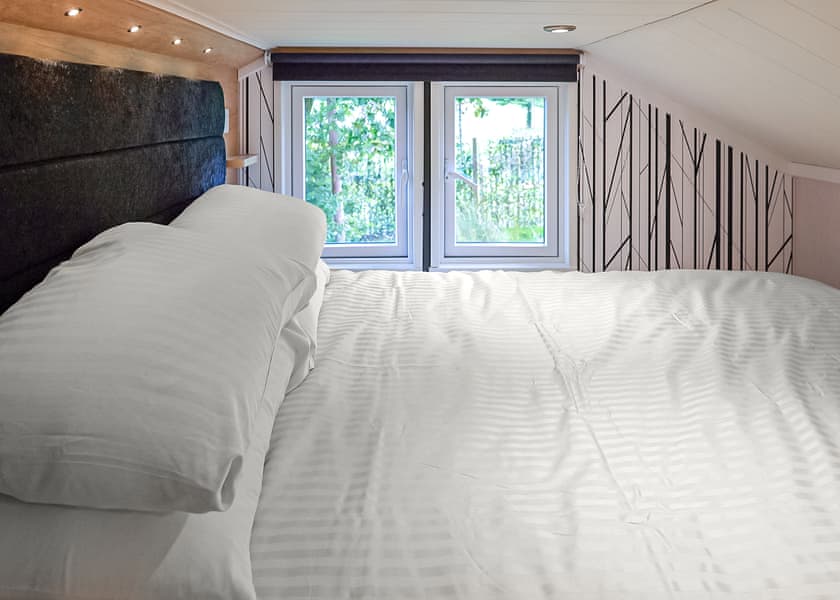 Premier Forest Pod (Pet) - Stratheck Holiday Park, Dunoon